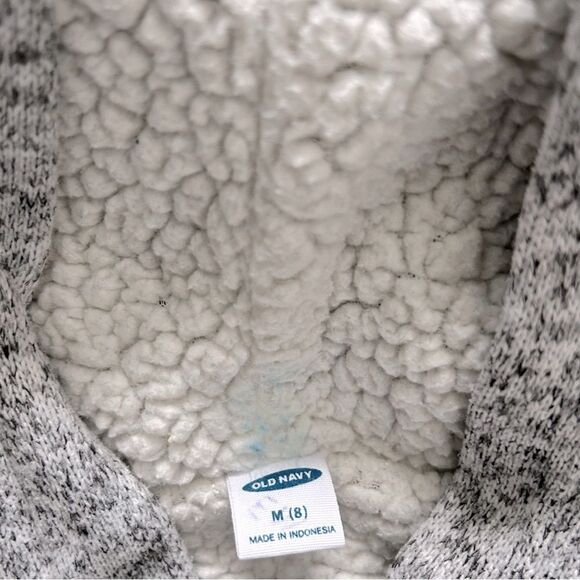 Old Navy Girls Bundle of 6 Sweatshirts,Shorts, Zip-Up Jacket Size M (8) - Picture 2 of 11